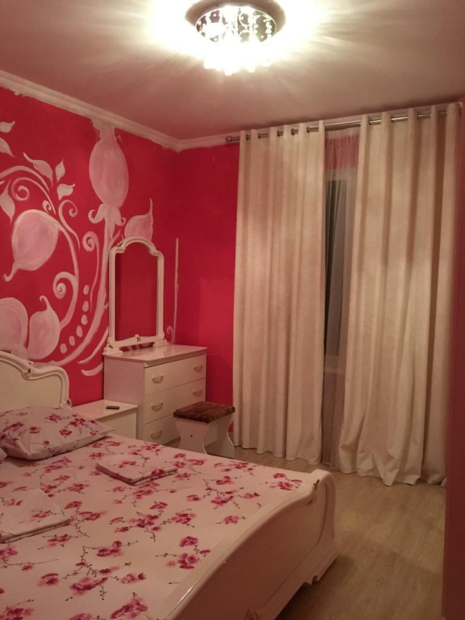 Guesthouse Milena Leselidze Bagian luar foto